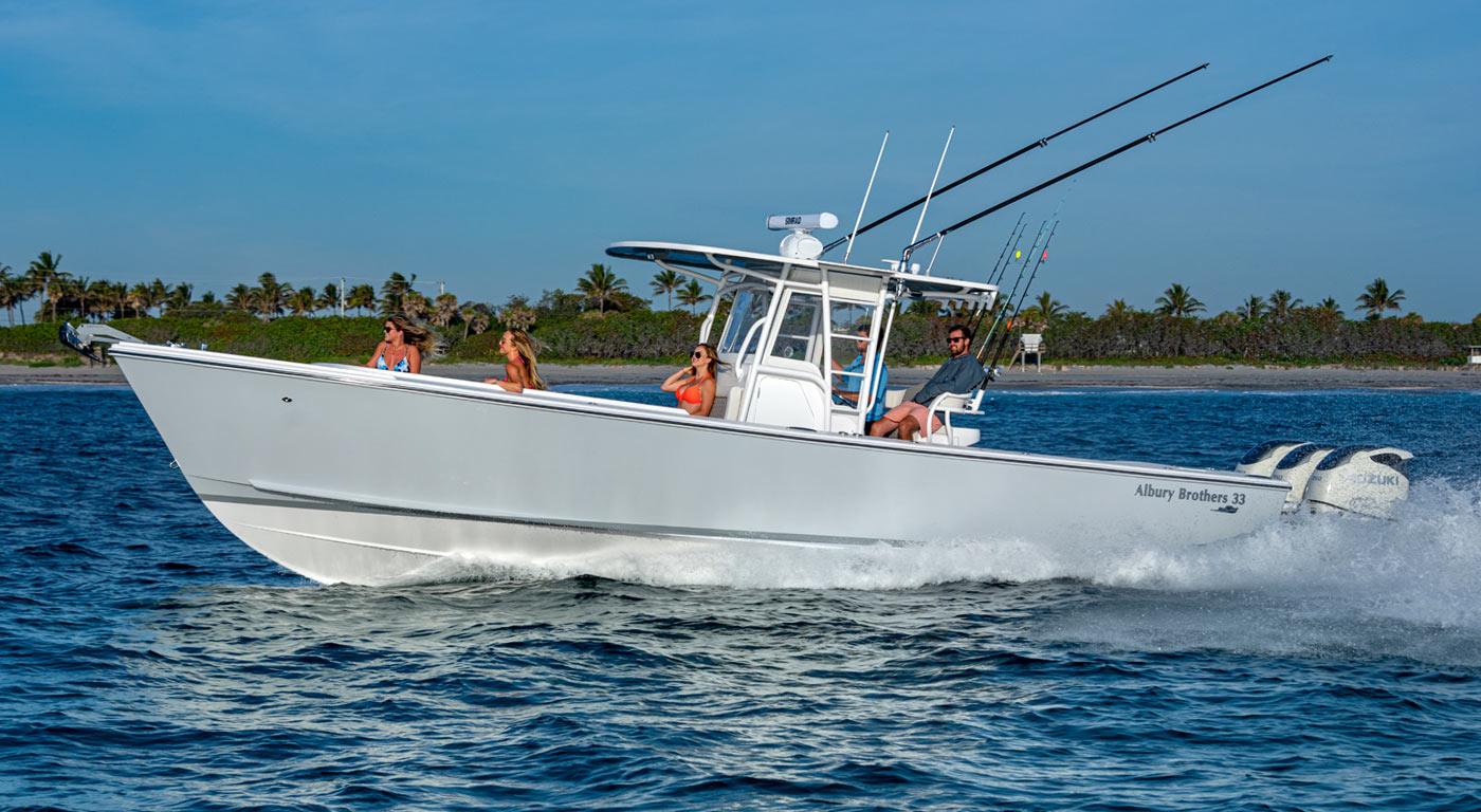 33 ft Center Console Boat
